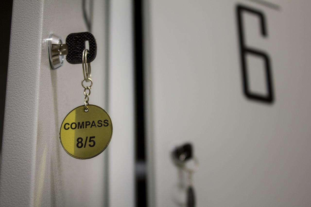 Compass Hostel Bisjkek Eksteriør billede